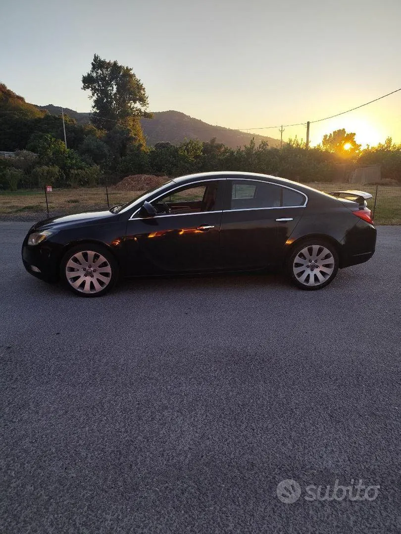 Opel Insignia 2011 photo 2