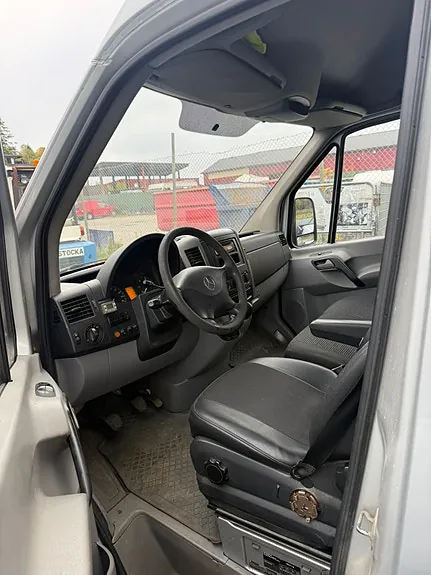 Mercedes-Benz Sprinter 315 2009 photo 2