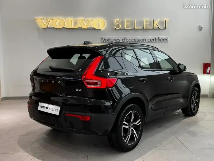 Volvo Xc40 2023 photo 3