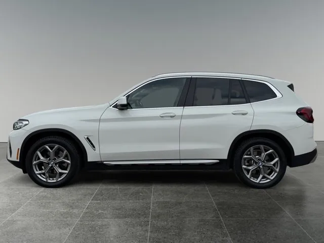BMW X3 2024 photo 2