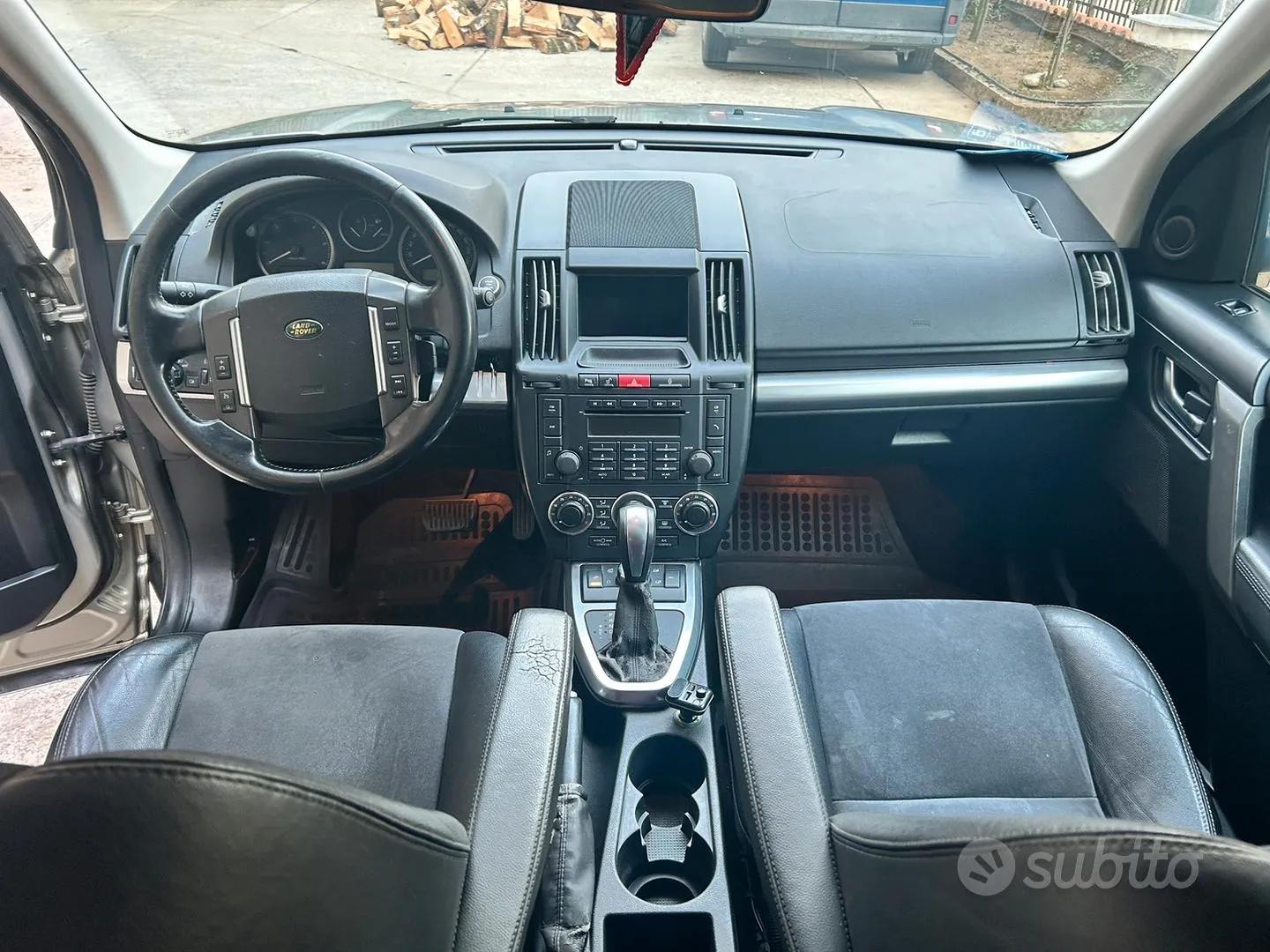 Land Rover Freelander 2 2010 photo 5
