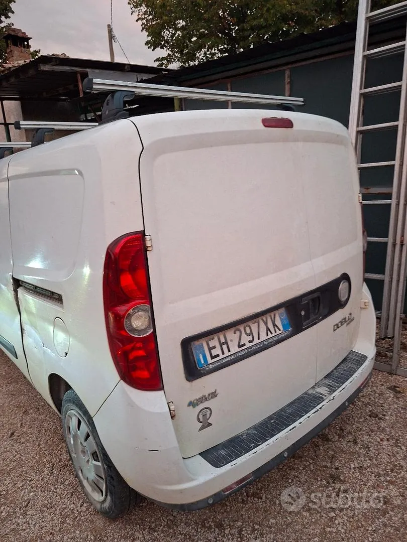 Fiat Doblo 2011 photo 5