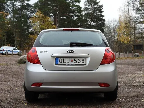 Kia Ceed 2007 photo 3