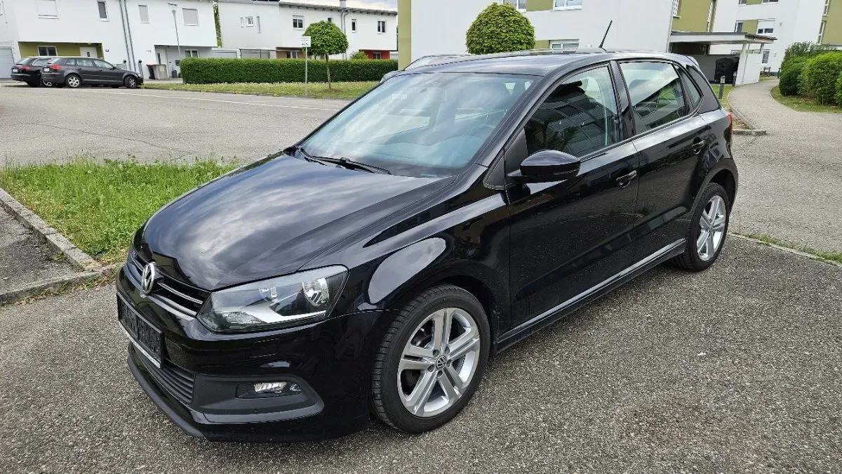 Volkswagen Polo 2013 photo 2