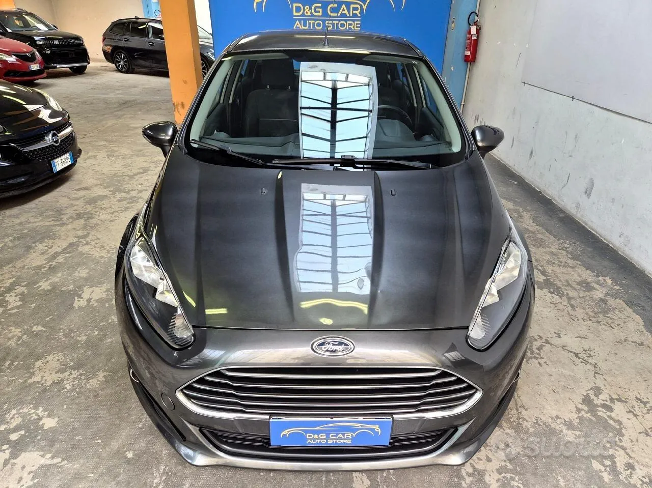 Ford Fiesta 2016 photo 2