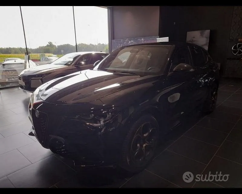 Alfa Romeo Stelvio 2025 photo 3