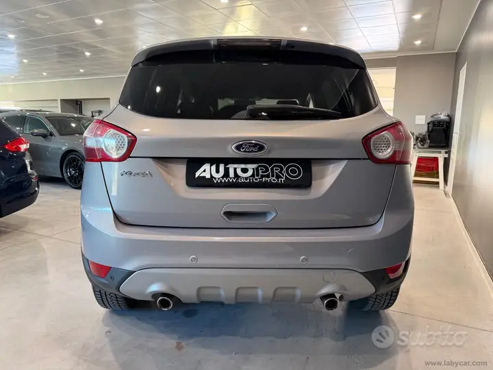 Ford Kuga 2012 photo 3