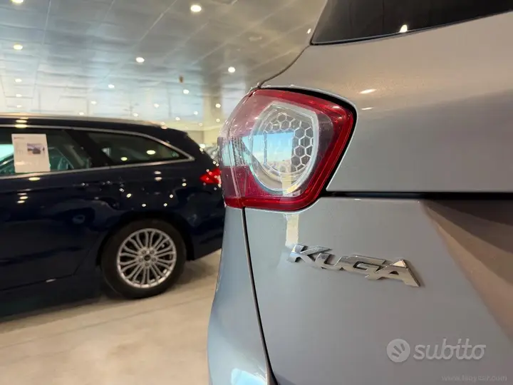 Ford Kuga 2012 photo 5