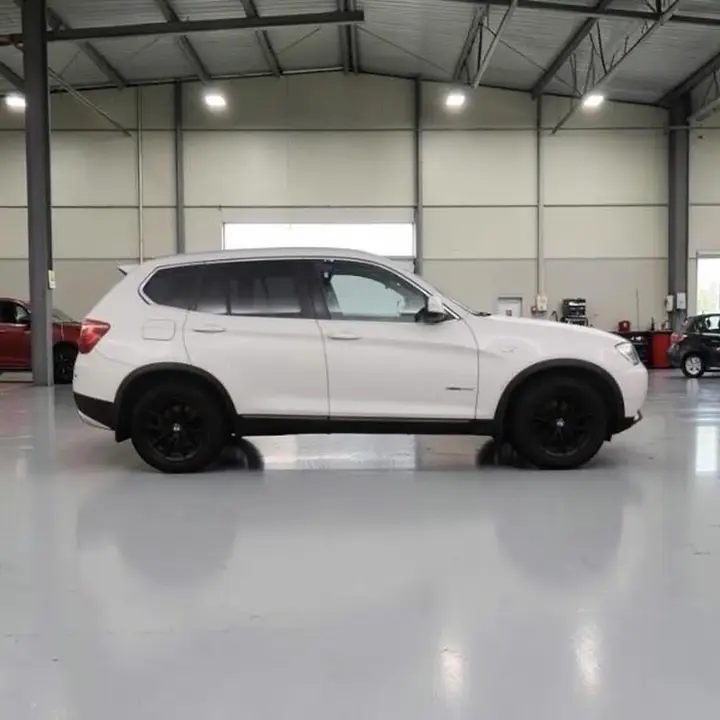 BMW X3 2011 photo 2