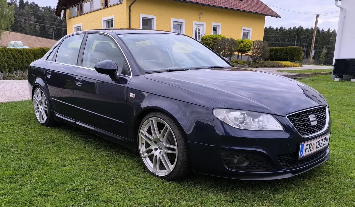 Seat Exeo 2010 photo 2
