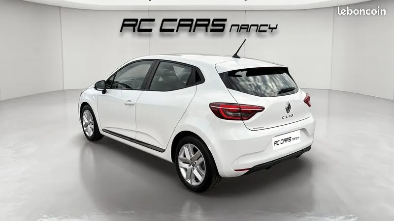 Renault Clio 2021 photo 3