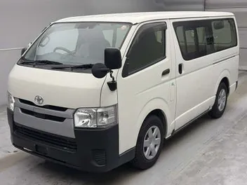 Toyota Hiace 2020 photo 5