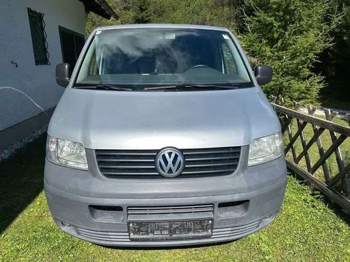 Volkswagen T5