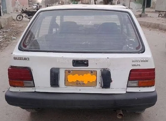 Suzuki Khyber