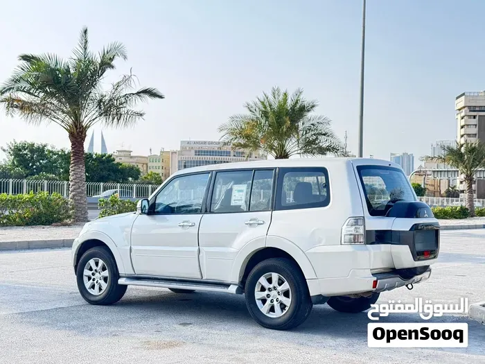Mitsubishi Pajero 2018 photo 2