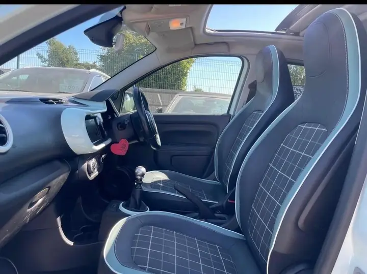 Renault Twingo 2017 photo 4