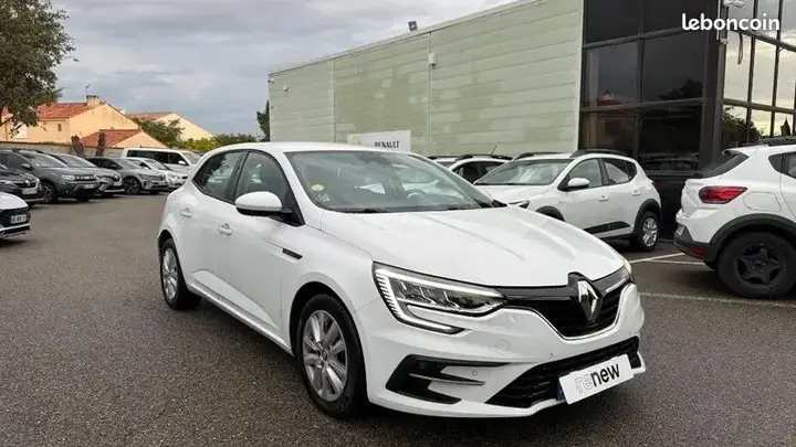 Renault Megane 2022 photo 3