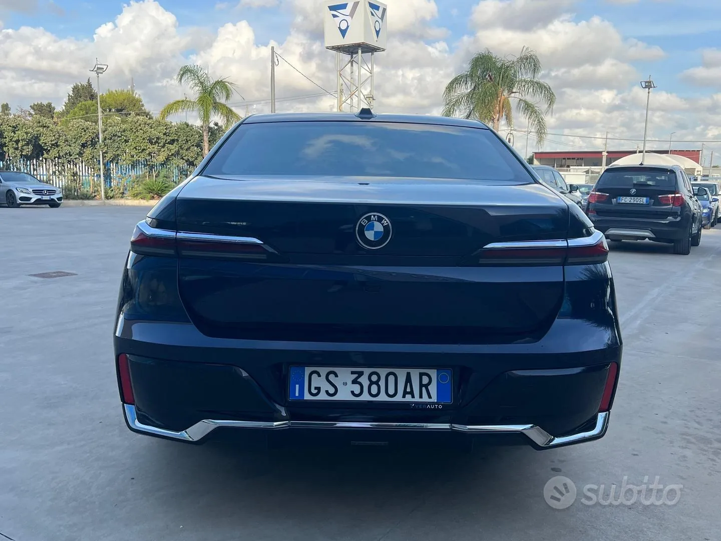 BMW 7 Series 2023 photo 4