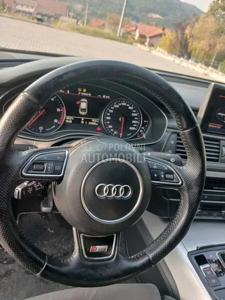 Audi A7 2013 photo 4