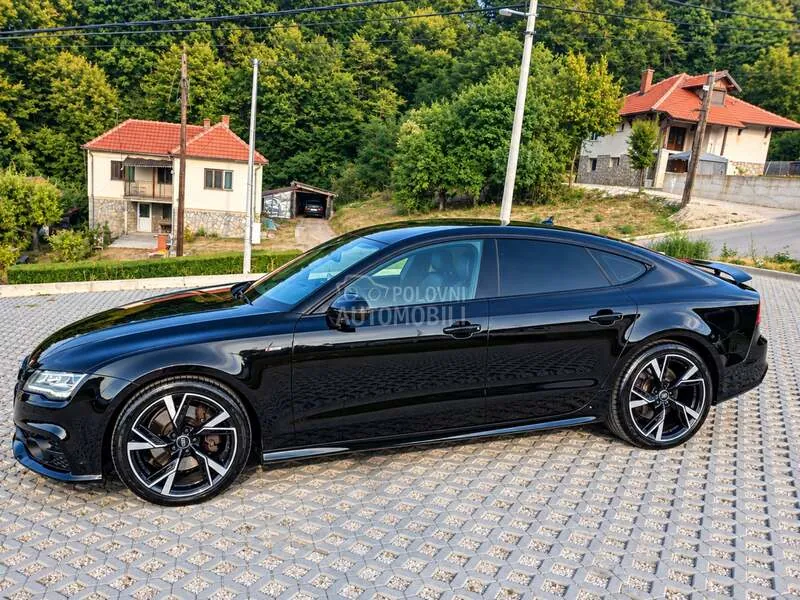 Audi A7 2013 photo 2