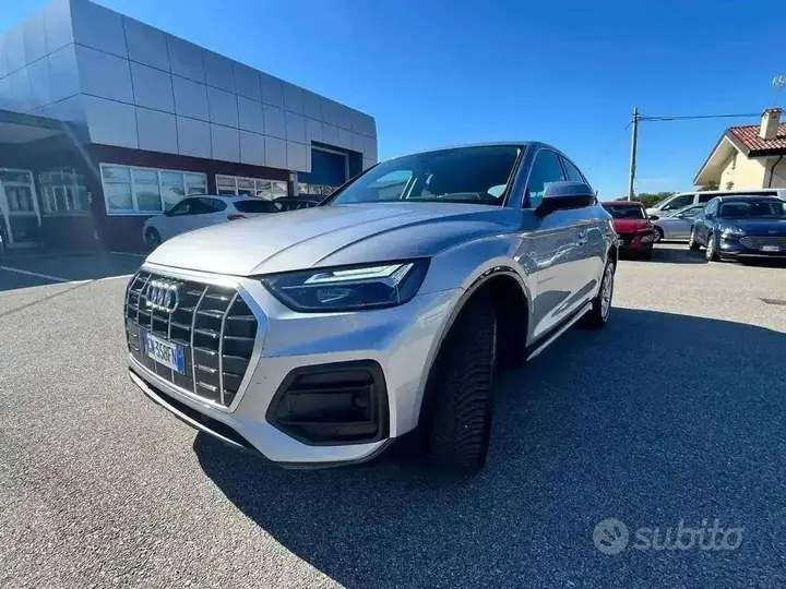 Audi Q5 2023 photo 2