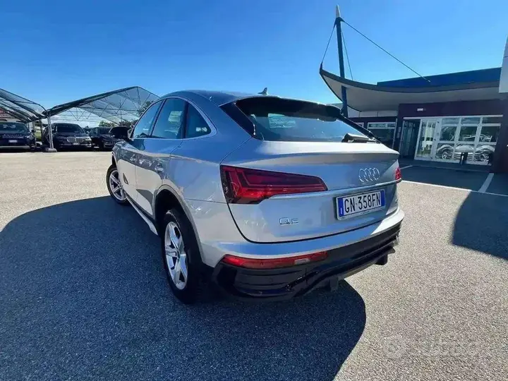 Audi Q5 2023 photo 4