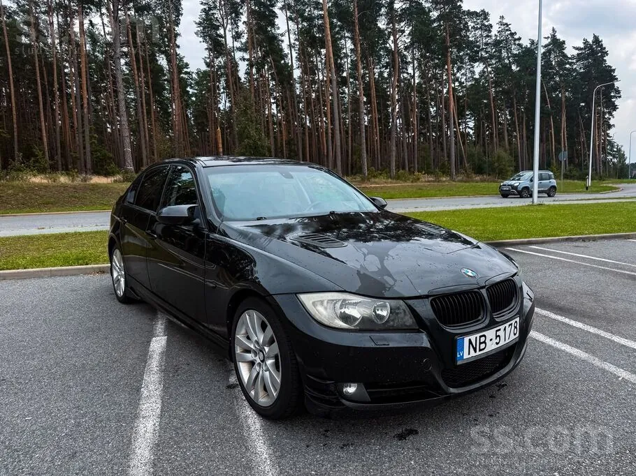 BMW E90