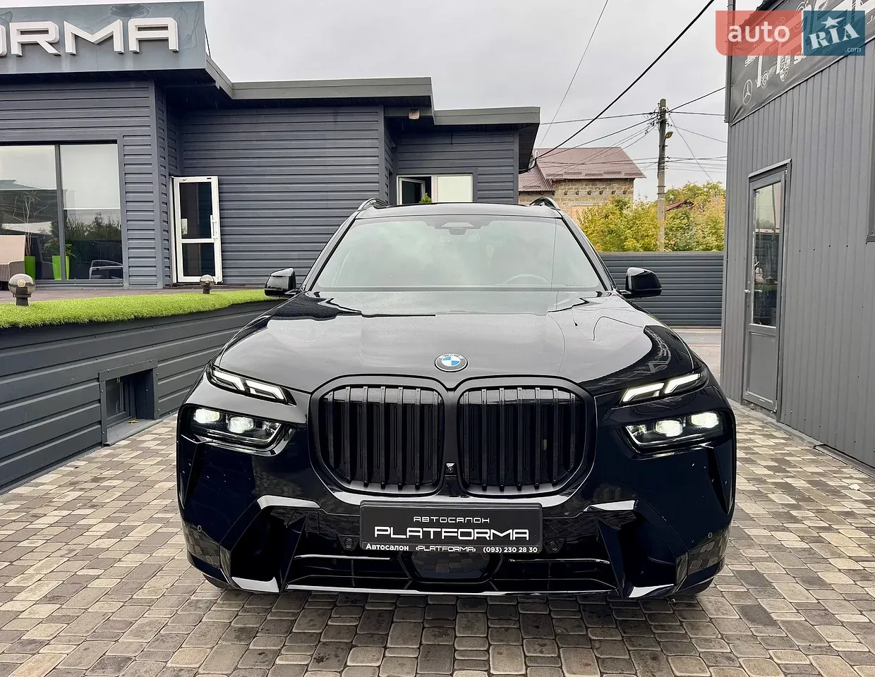BMW X7 2025 photo 2