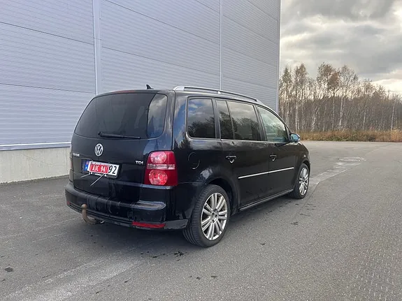 Volkswagen Touran 2009 photo 3