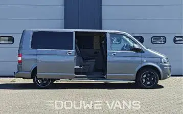 Volkswagen Transporter T5 2011 photo 3