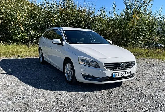 Volvo V60 2014 photo 2