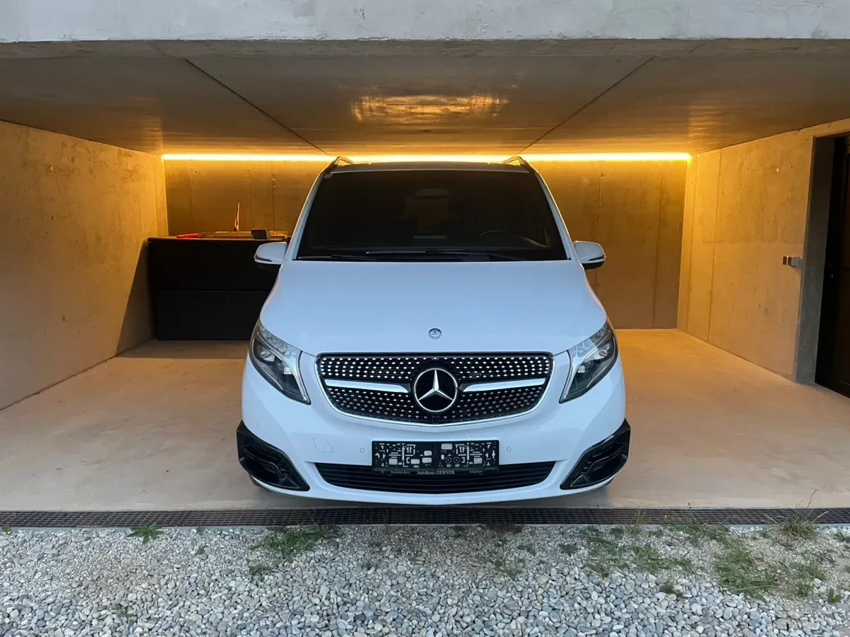 Mercedes-Benz V-Class 2017 photo 3