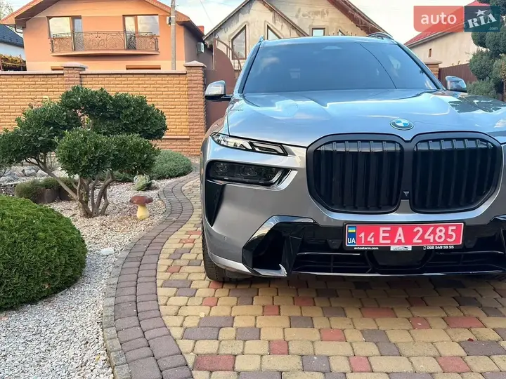 BMW X7 2024 photo 5