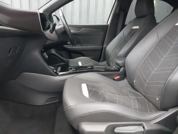 Vauxhall Mokka Electric 2023 photo 3