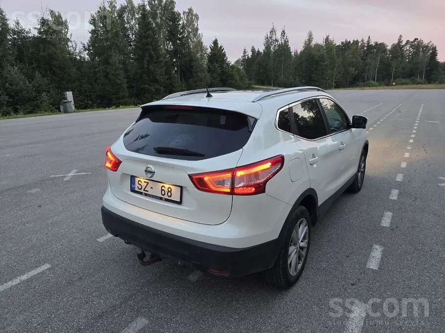 Nissan Qashqai 2015 photo 5