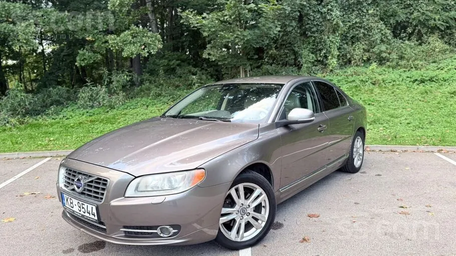 Volvo S80