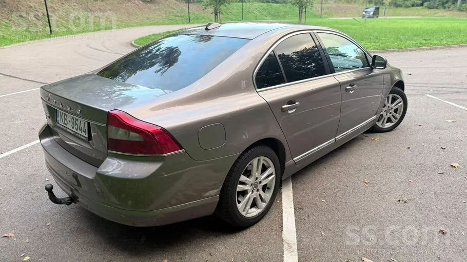 Volvo S80 2012 photo 3