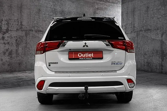 Mitsubishi Outlander 2018 photo 3