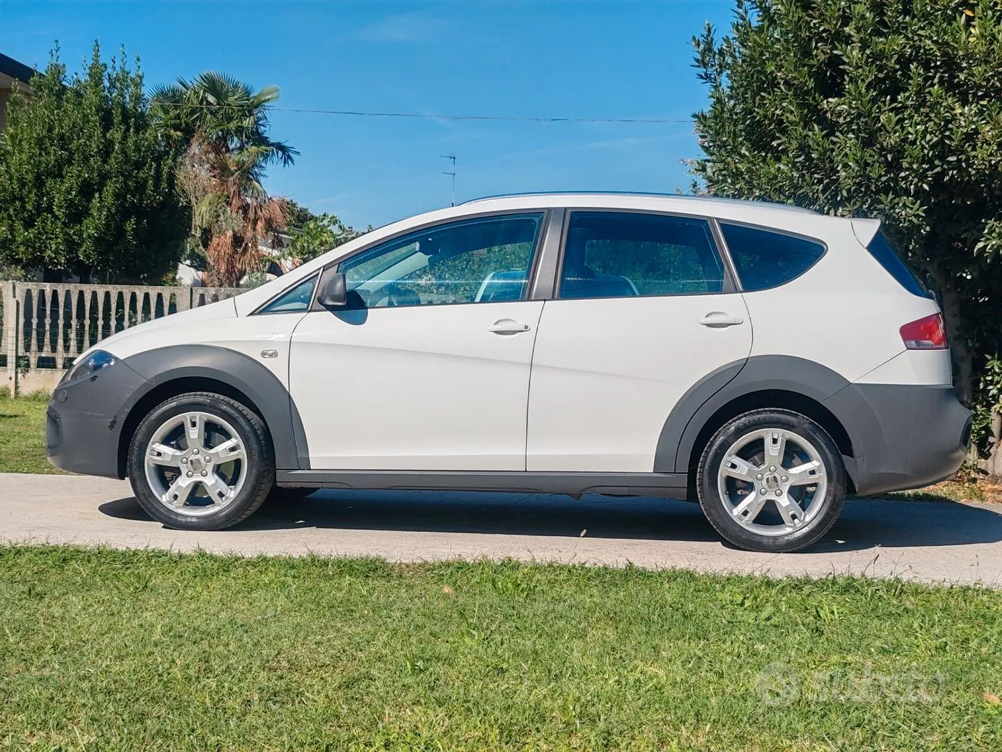 Seat Altea 2012 photo 5