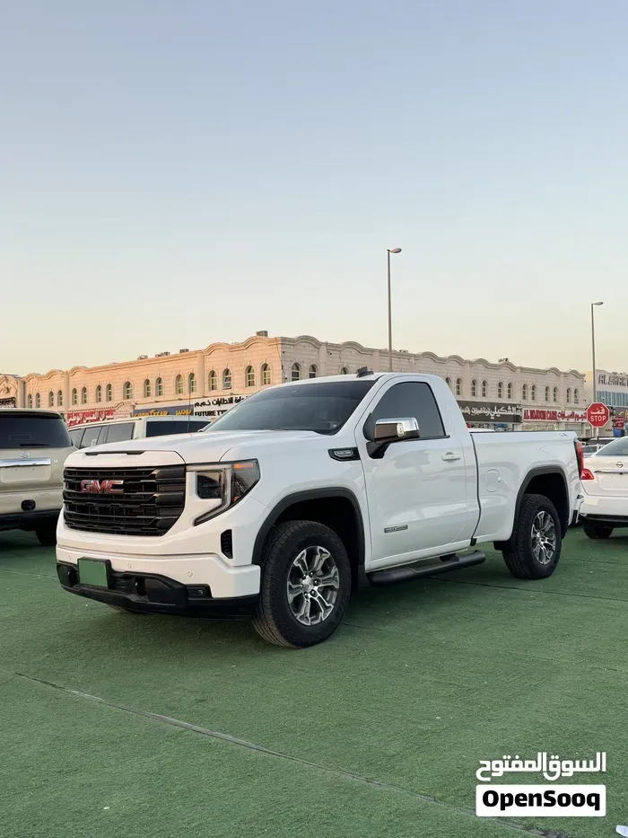GMC Sierra