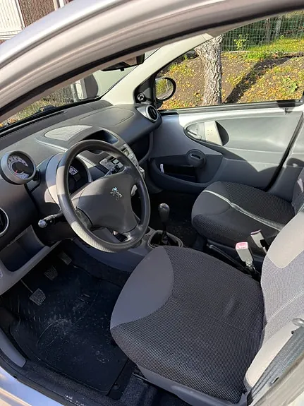 Peugeot 107 2007 photo 4