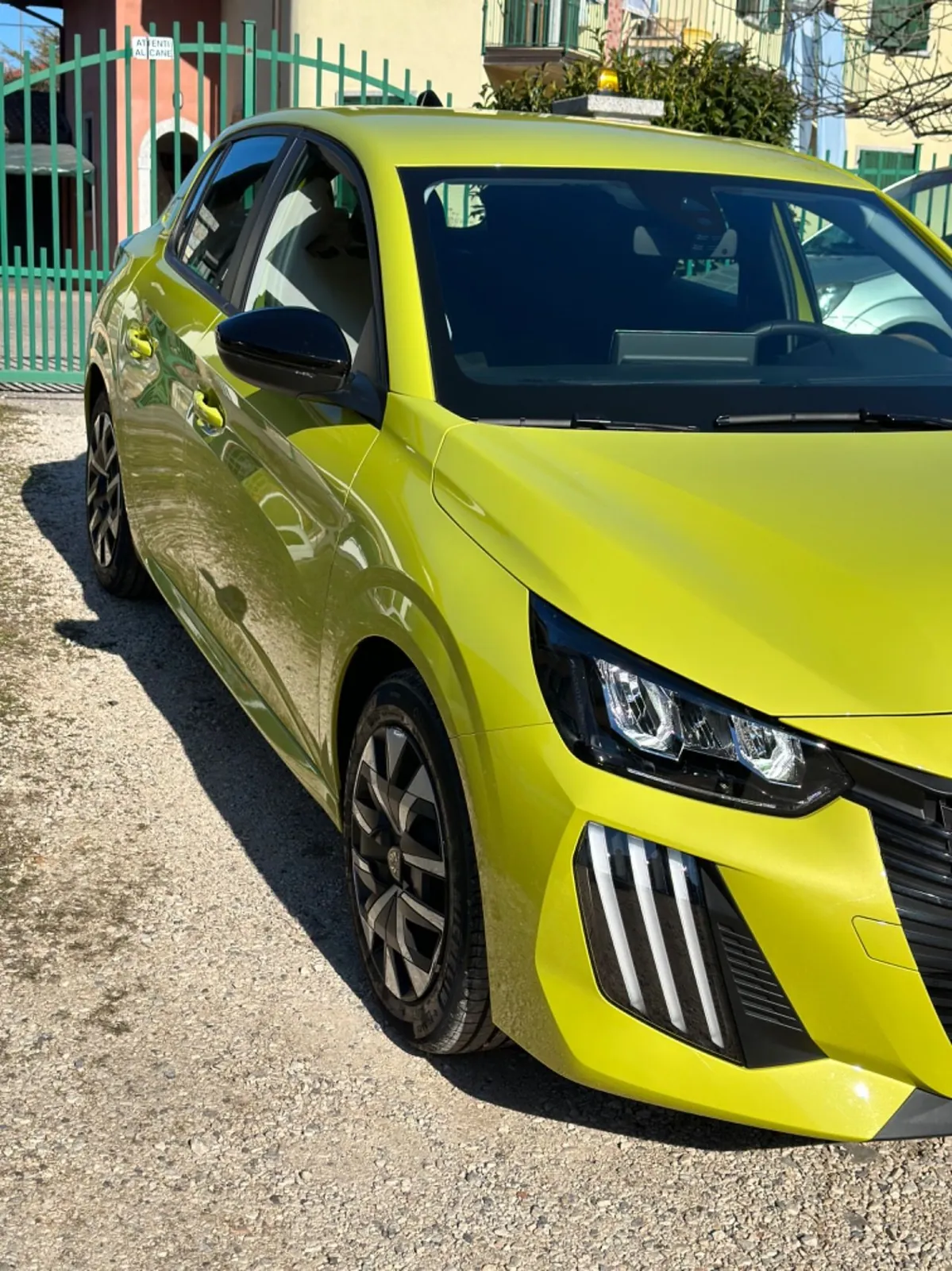 Peugeot 208 2024 photo 5