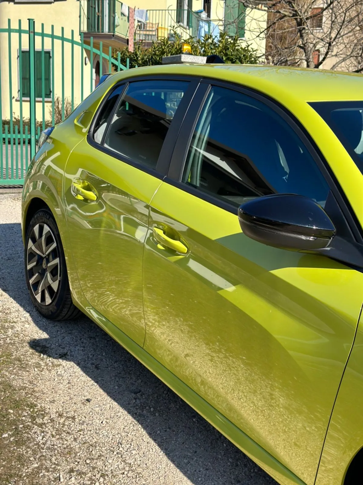 Peugeot 208 2024 photo 4