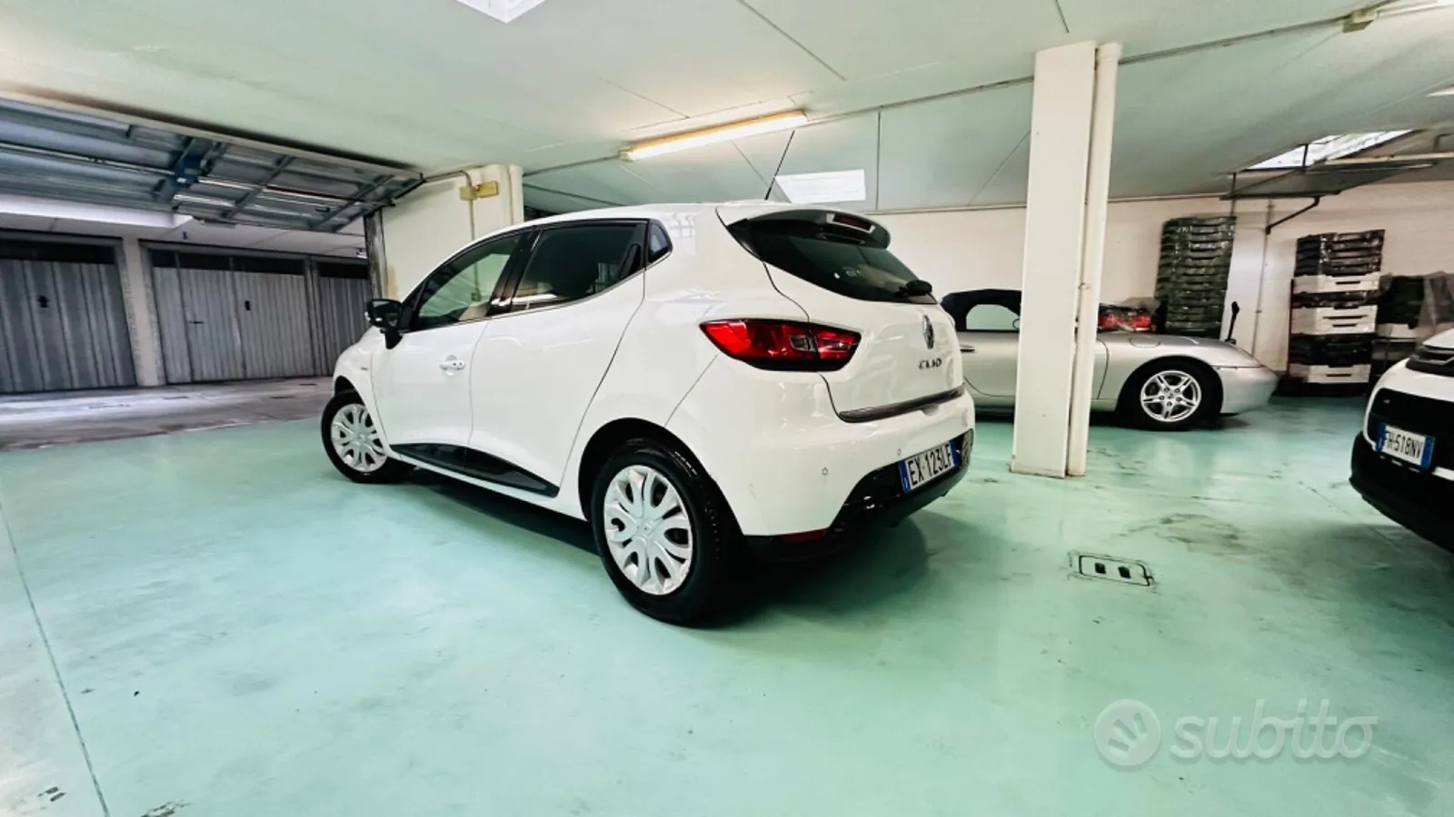 Renault Clio 2015 photo 2