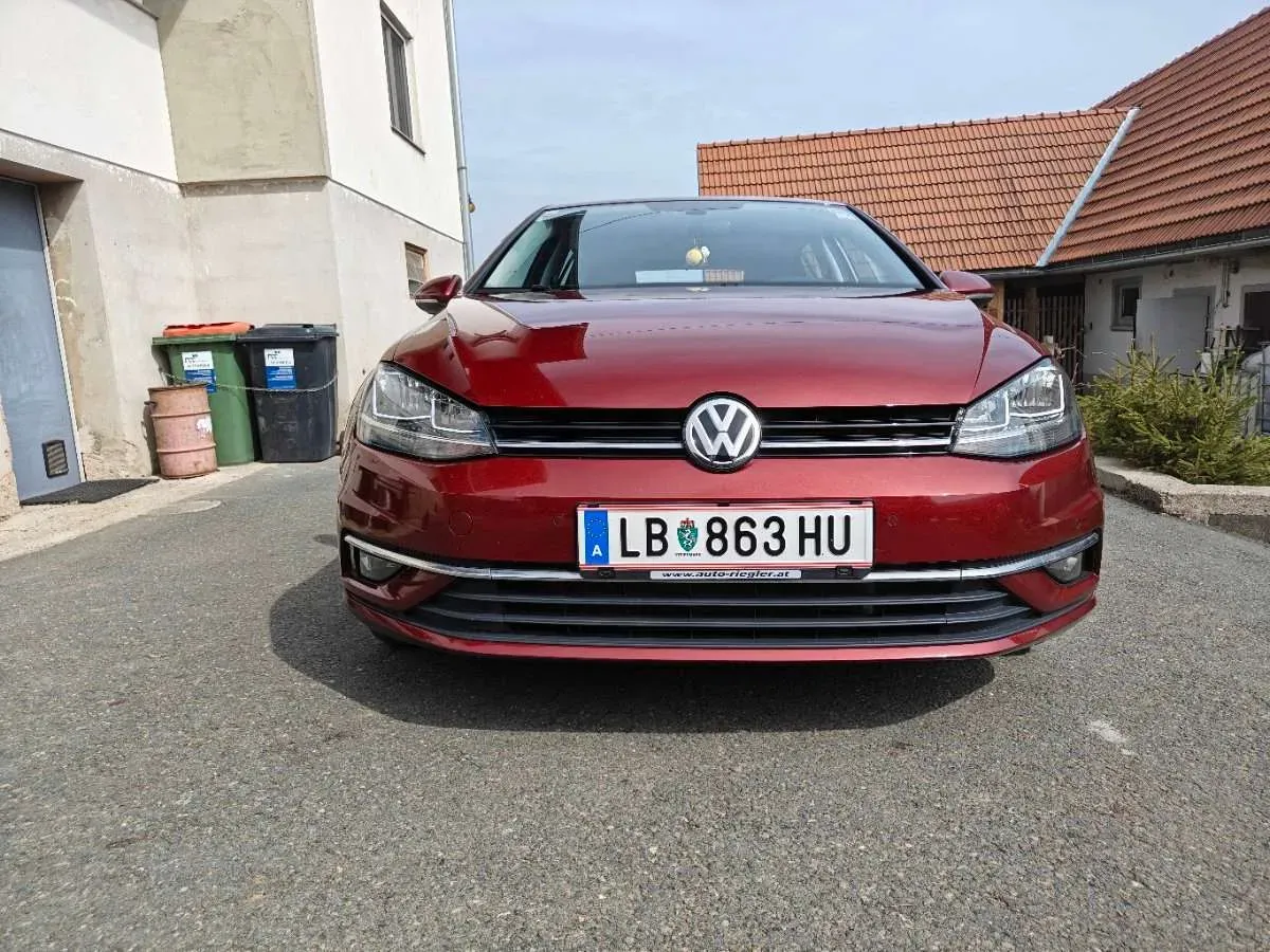 Volkswagen Golf 2019 photo 2
