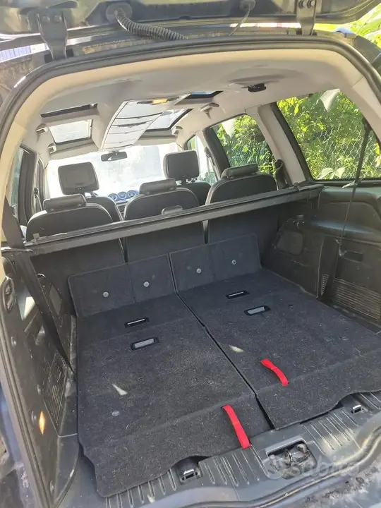 Ford Galaxy 2011 photo 5