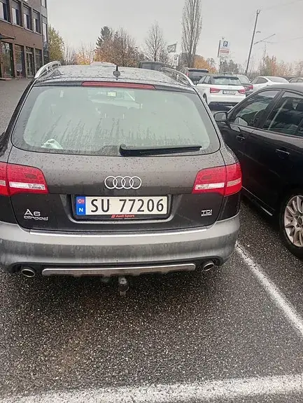 Audi A6 Allroad 2010 photo 2