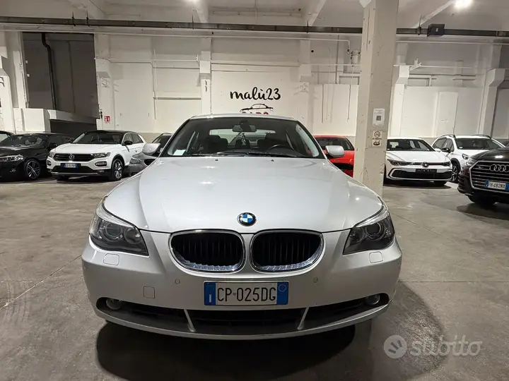 BMW 525D 2004 photo 3