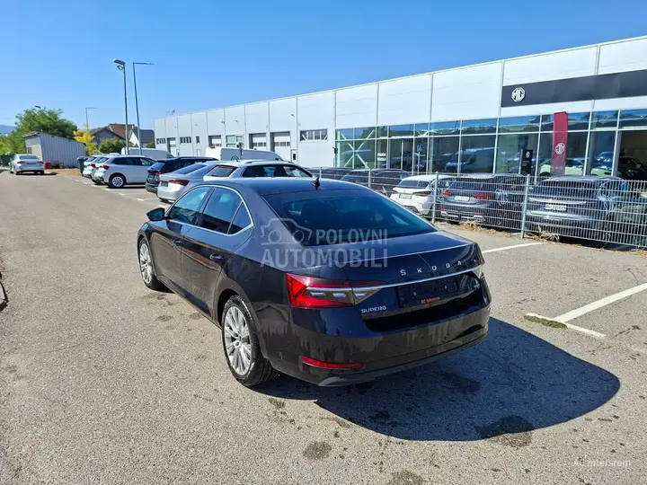 Skoda Superb 2021 photo 2