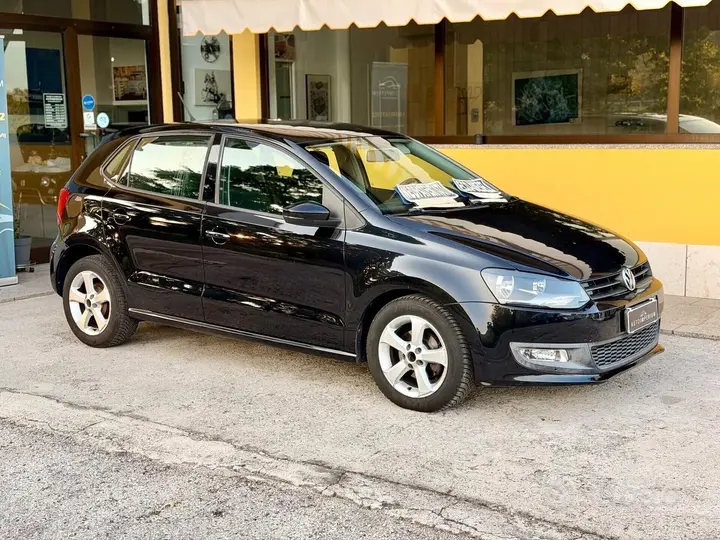 Volkswagen Polo 2011 photo 3